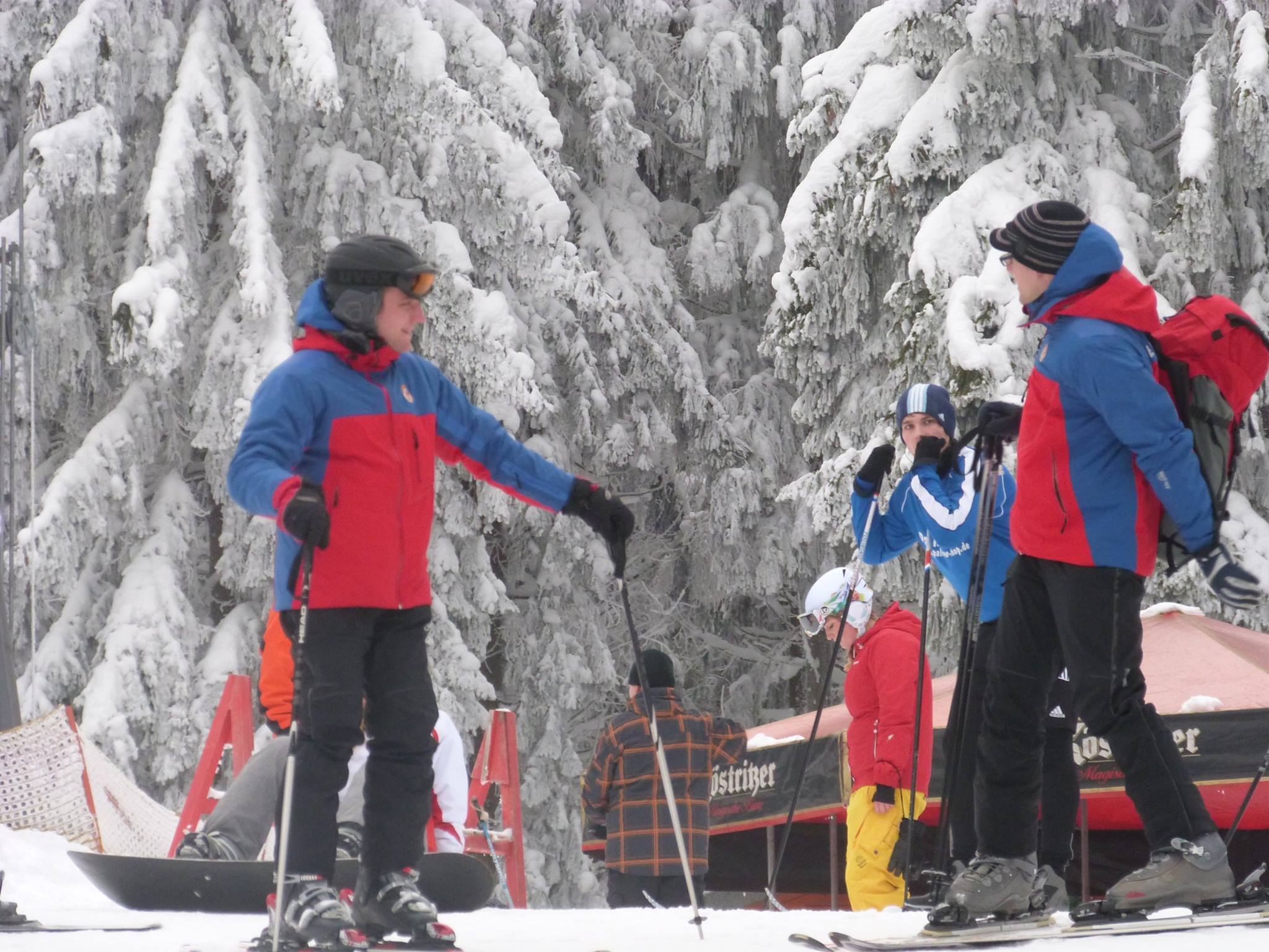 Unsere Kameraden im Einsatz.          