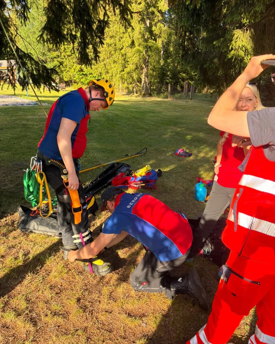 AUSBILDUNG RETTUNG EINES GLEITSCHIRMFLIEGERS - Bild 3
